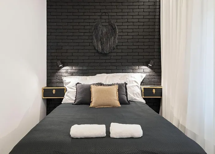 House Of Malgosia